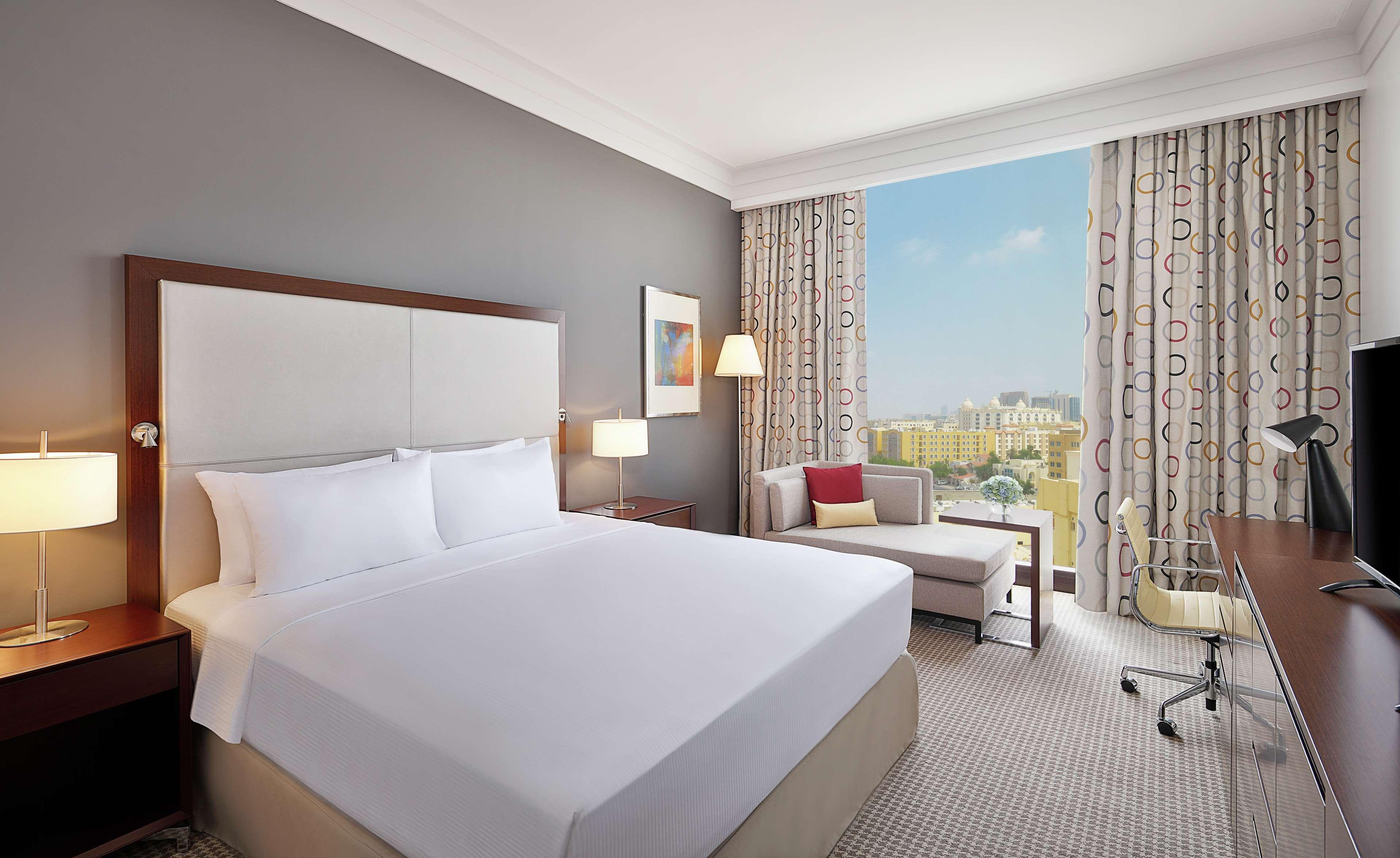 Doubletree By Hilton Doha - Al Sadd Hotel Eksteriør billede